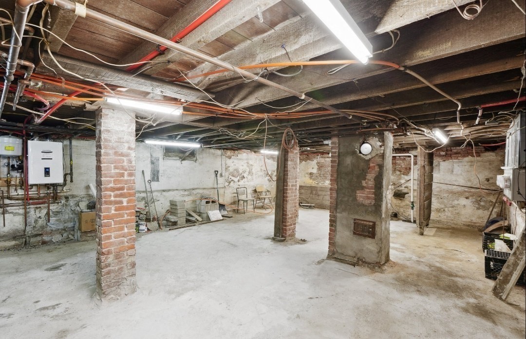 46 Hunting Street, Somerville, MA 02143 - Image 12