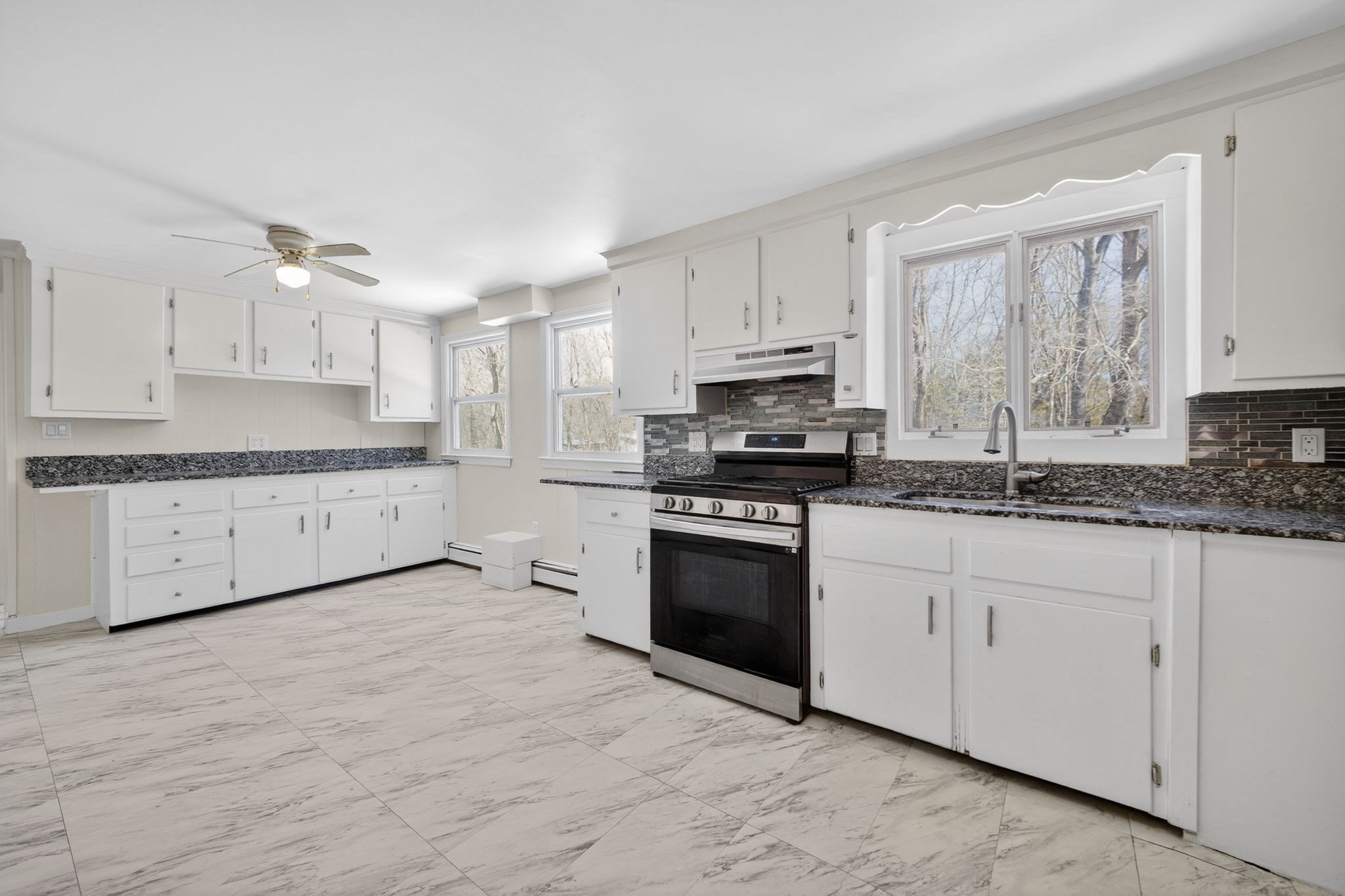 36 Allen Rd, Billerica, MA 01821 - Image 3