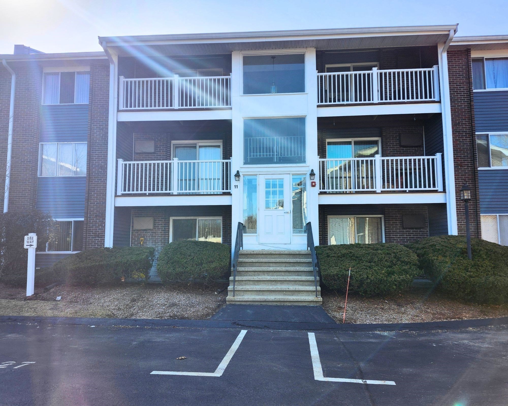 11 Woodcrest Ct Unit 5, Weymouth, MA 02190