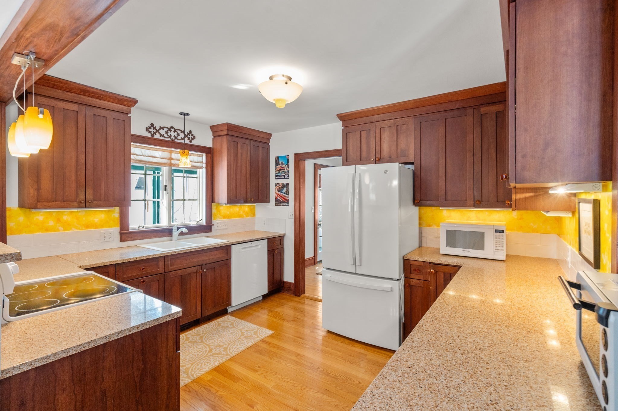 17 Brigham Rd, Framingham, MA 01702 - Image 9