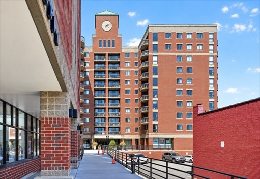 15 N Beacon St, Apt 316