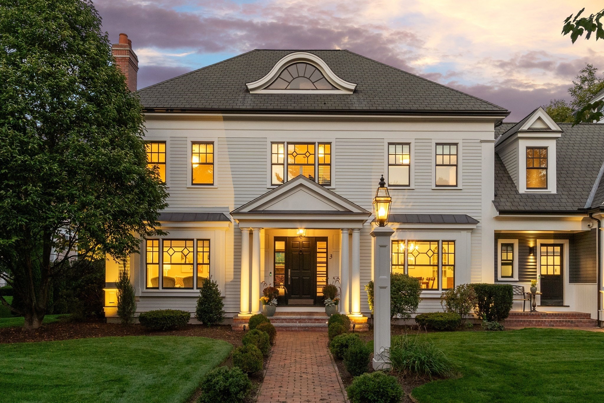 3 Wisteria Ln, Lexington, MA 02420