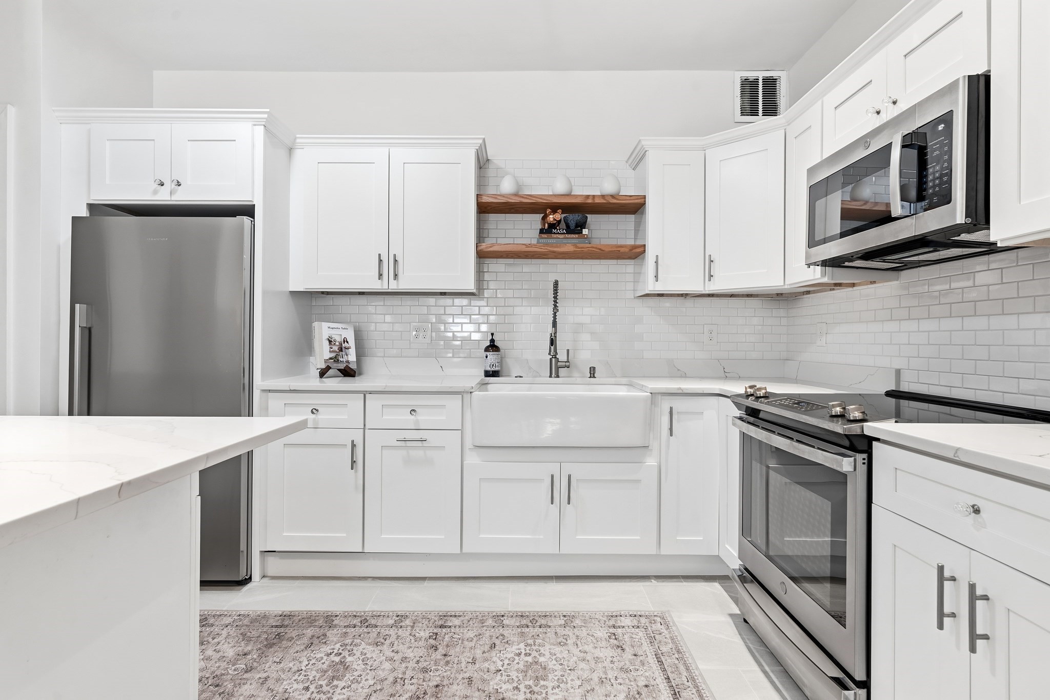 286 Beacon St Unit 1, Back Bay, Boston, MA 02116