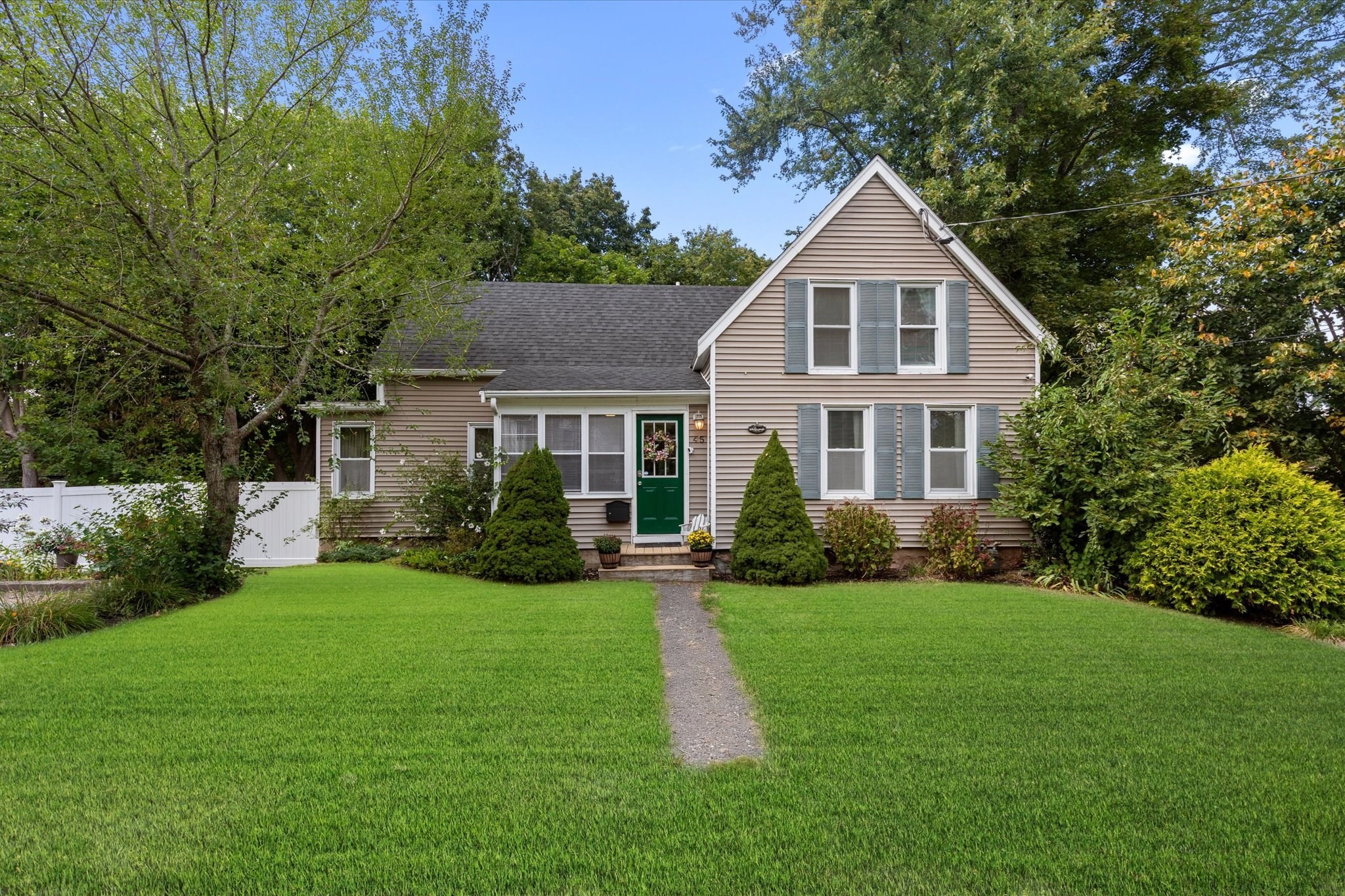 45 West St, Middleboro, MA 02346