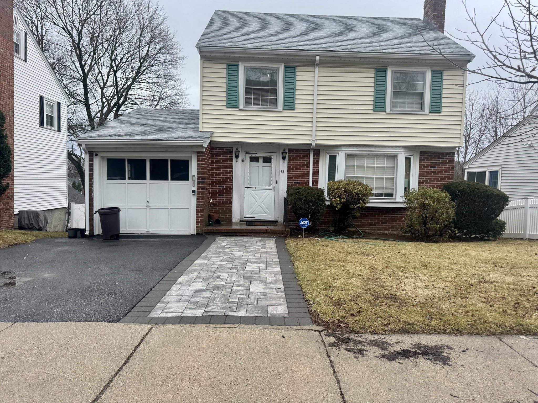 72 Redlands Rd, West Roxbury, Boston, MA 02132 - Image 2