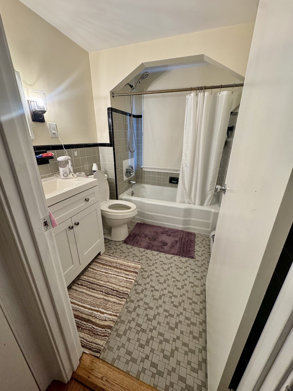 72 Redlands Rd, West Roxbury, Boston, MA 02132 - Image 14