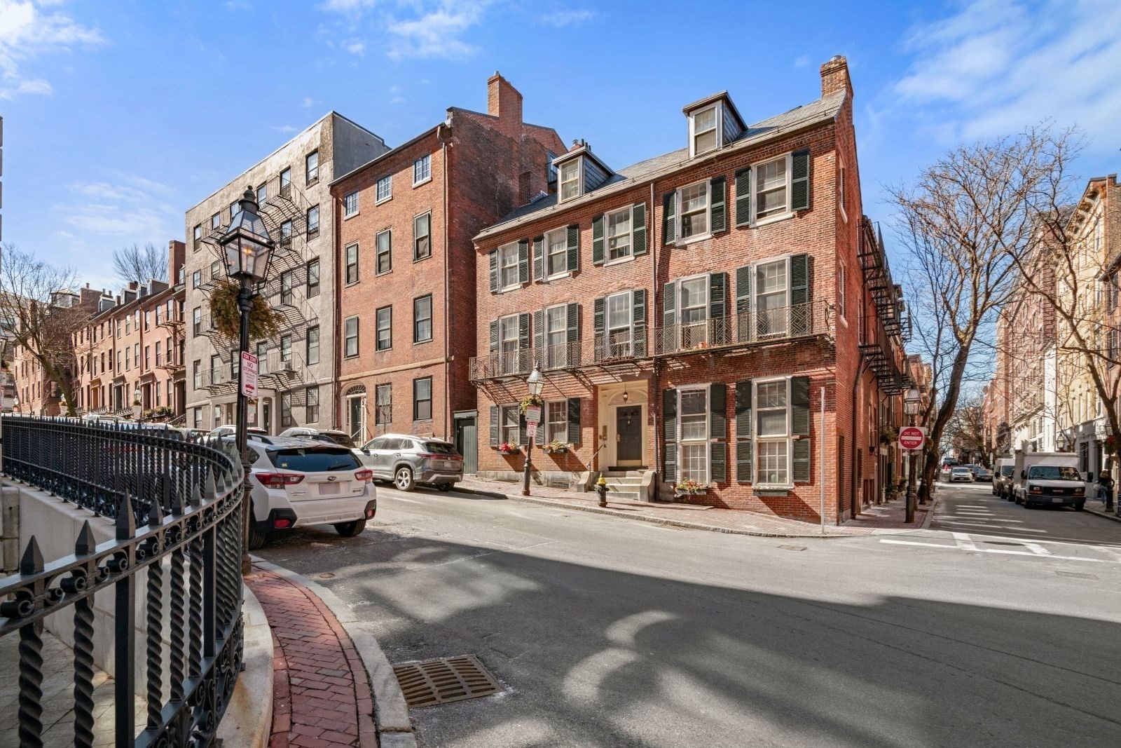 59 Hancock Unit 4, Beacon Hill, Boston, MA 02114 - Image 2