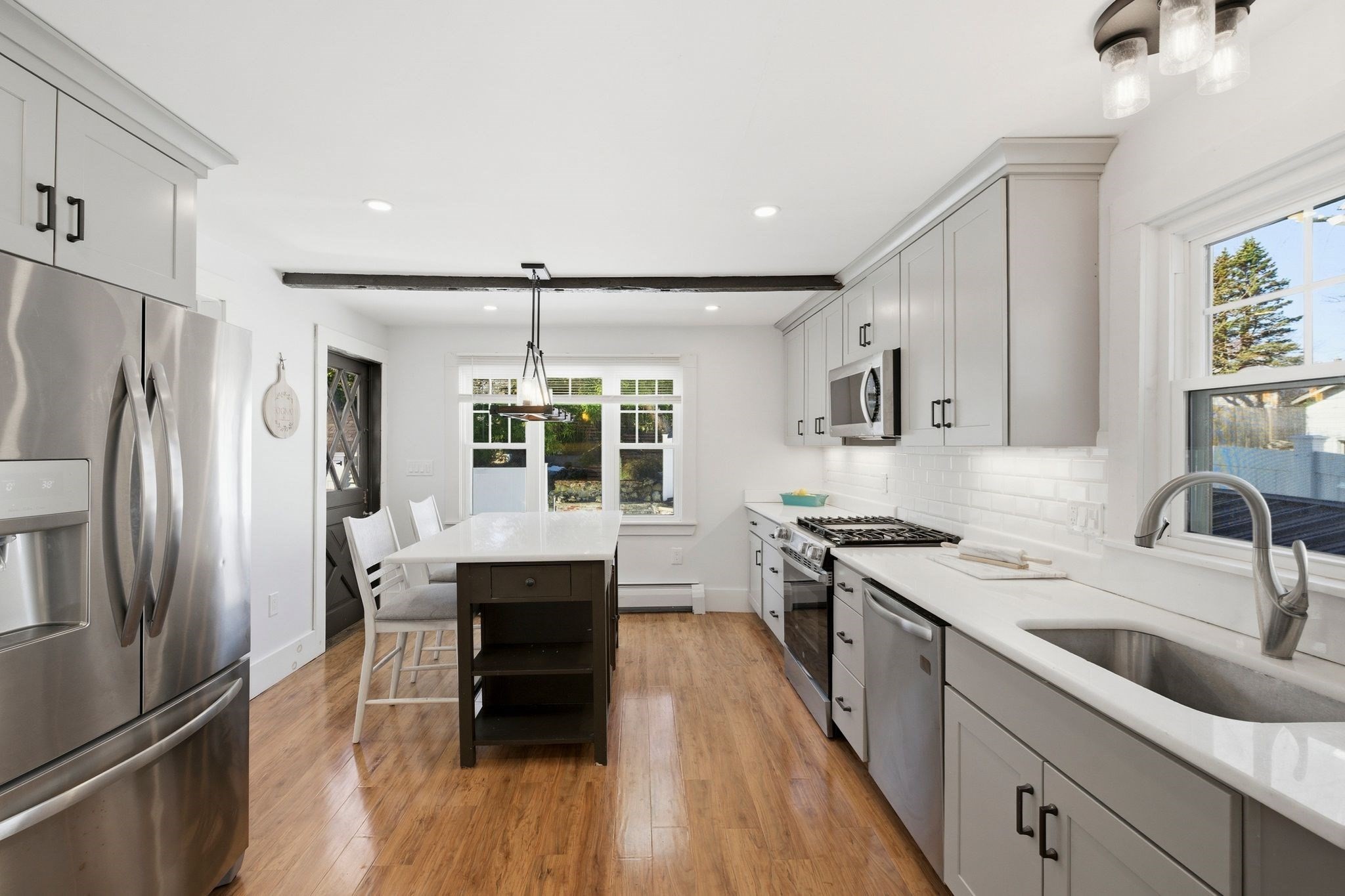 18 Wadsworth St, Danvers, MA 01923 - Image 2