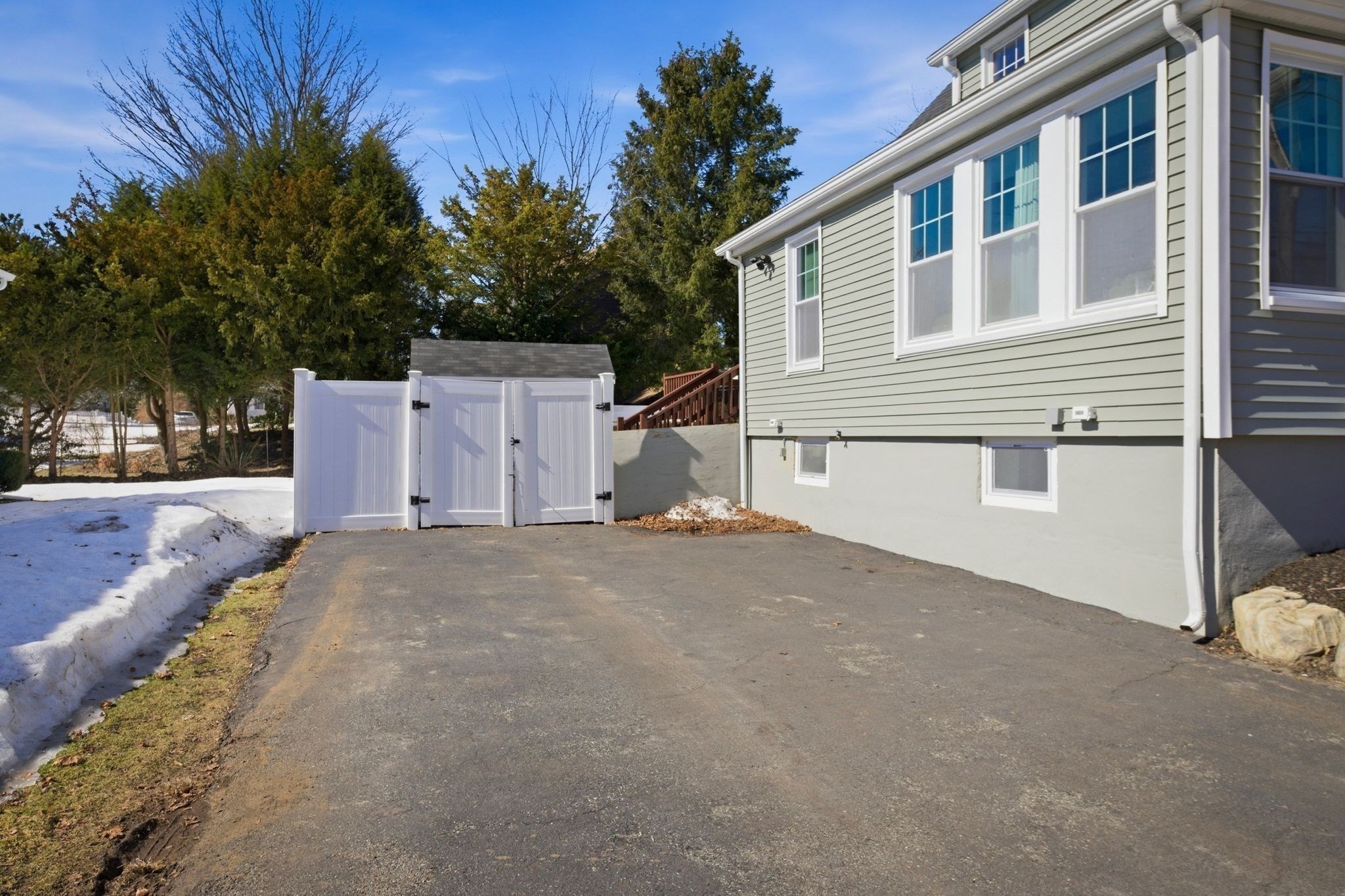 18 Wadsworth St, Danvers, MA 01923 - Image 31