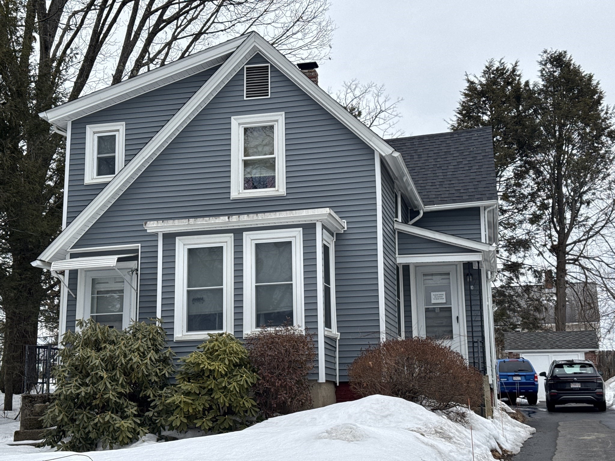 10 Malden St, Worcester, MA 01606