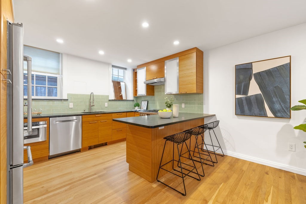 26 Melrose St Unit 1, Bay Village, Boston, MA 02116 - Image 16