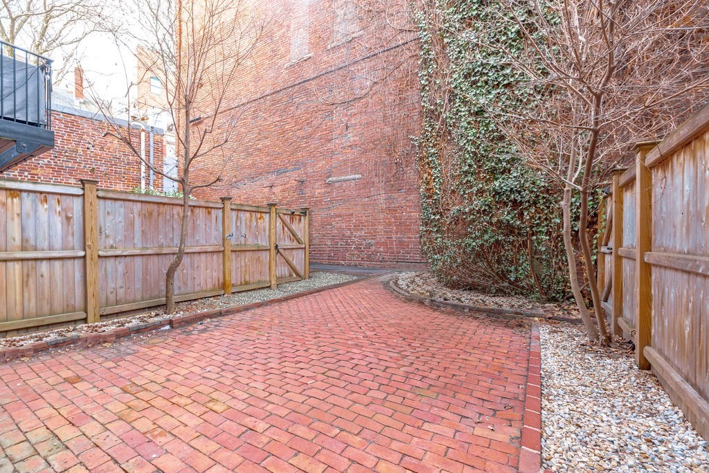 26 Melrose St Unit 1, Bay Village, Boston, MA 02116 - Image 25