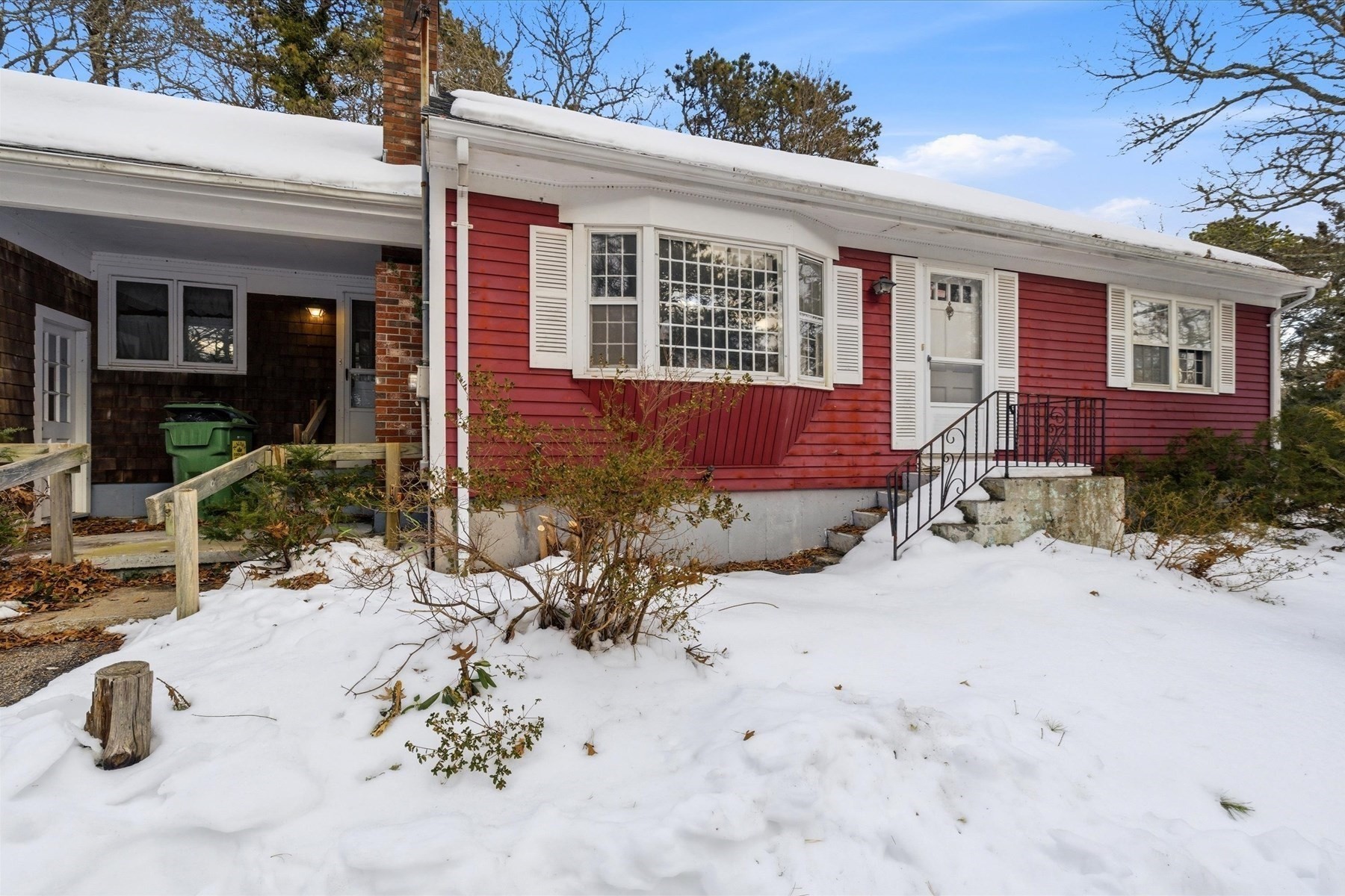 36 Lakewood Dr, Harwich, MA 02645