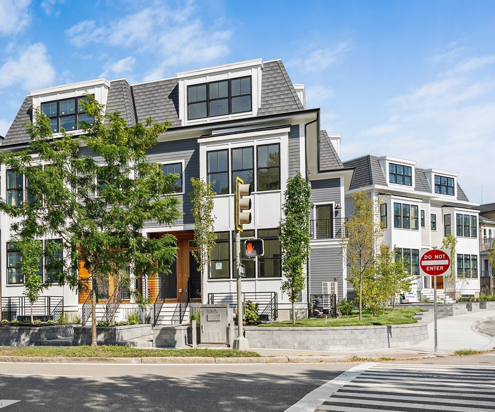 59 High St Unit A, Somerville, MA 02144 - Image 2