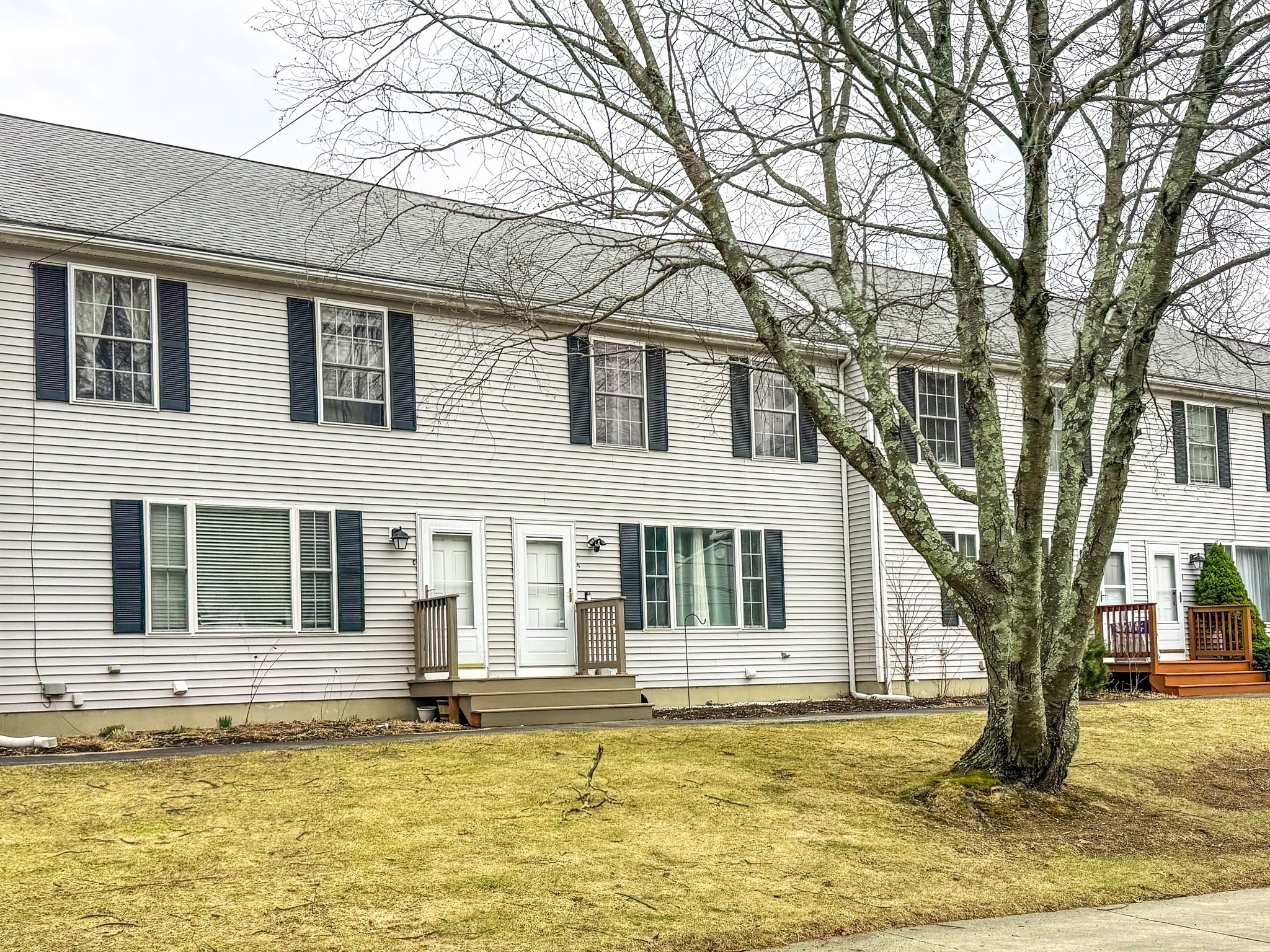 95 High St Unit C, Uxbridge, MA 01569