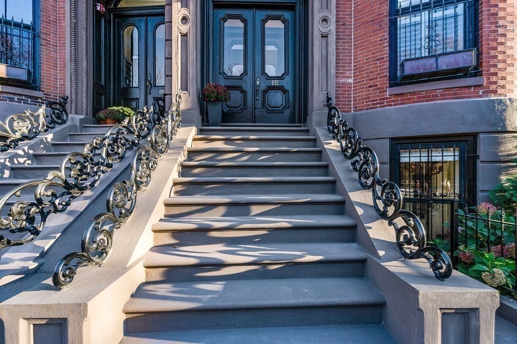 692 Tremont St Unit 6, South End, Boston, MA 02118