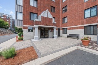 100 Ledgewood Dr Unit 410, Stoneham, MA 02180 - Image 28