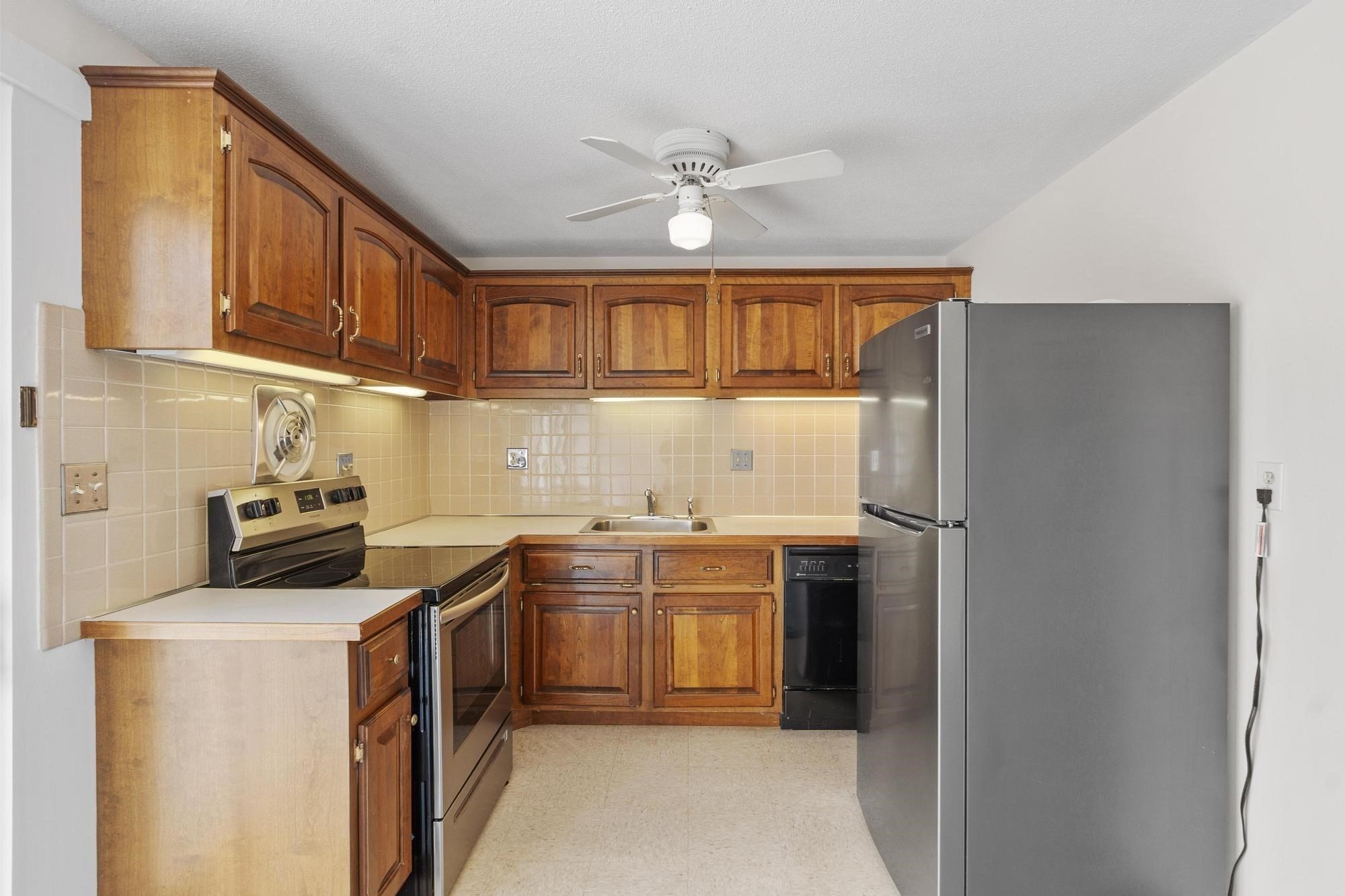 40 Washington Park Drive Unit 12, Andover, MA 01810 - Image 12