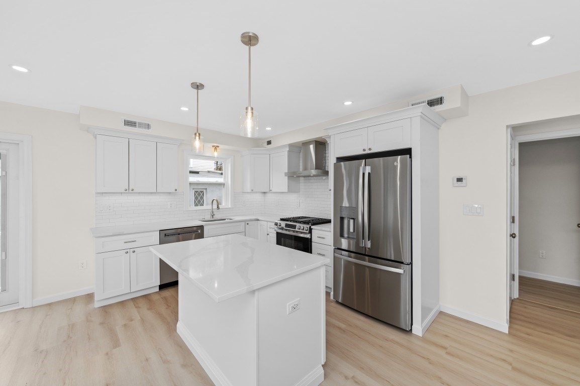 48 Ash Ave Unit B, Somerville, MA 02145 - Image 4