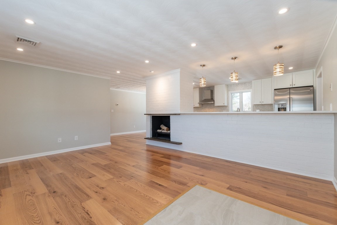 689 Old Connecticut Path, Framingham, MA 01701 - Image 7