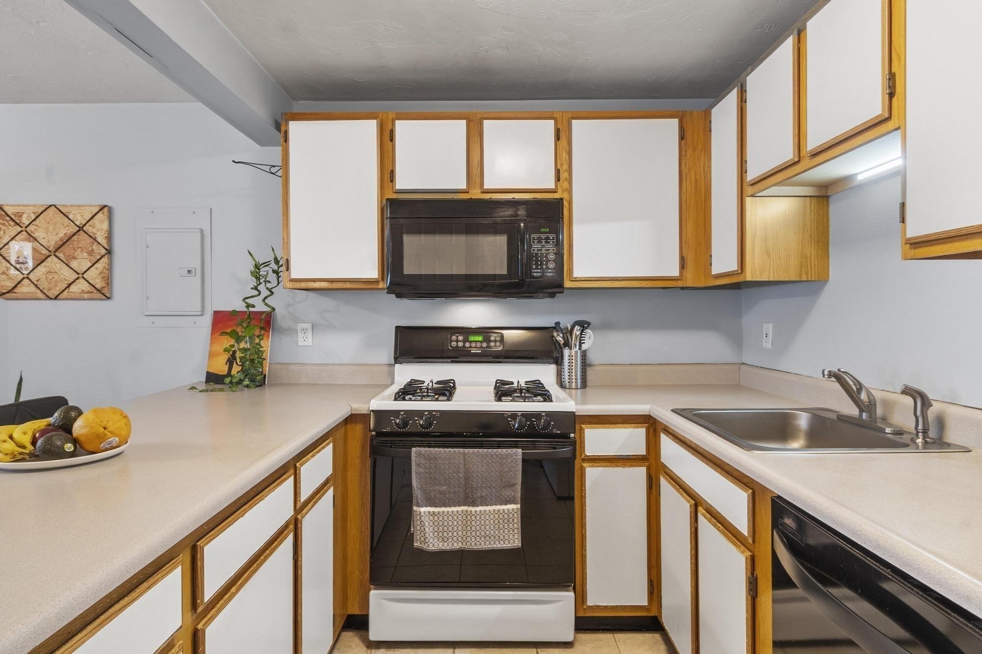 360 Littleton Road Unit D8, Chelmsford, MA 01824 - Image 6