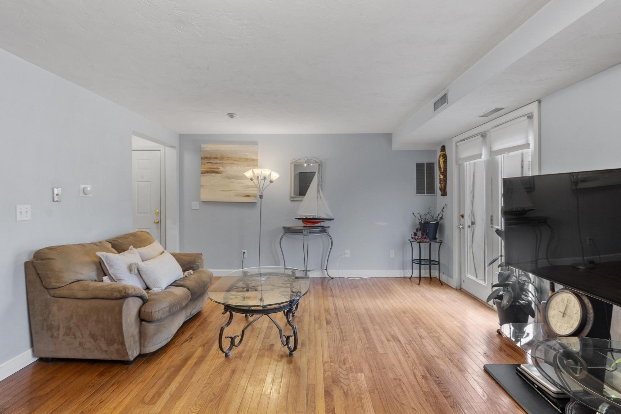 360 Littleton Road Unit D8, Chelmsford, MA 01824 - Image 10