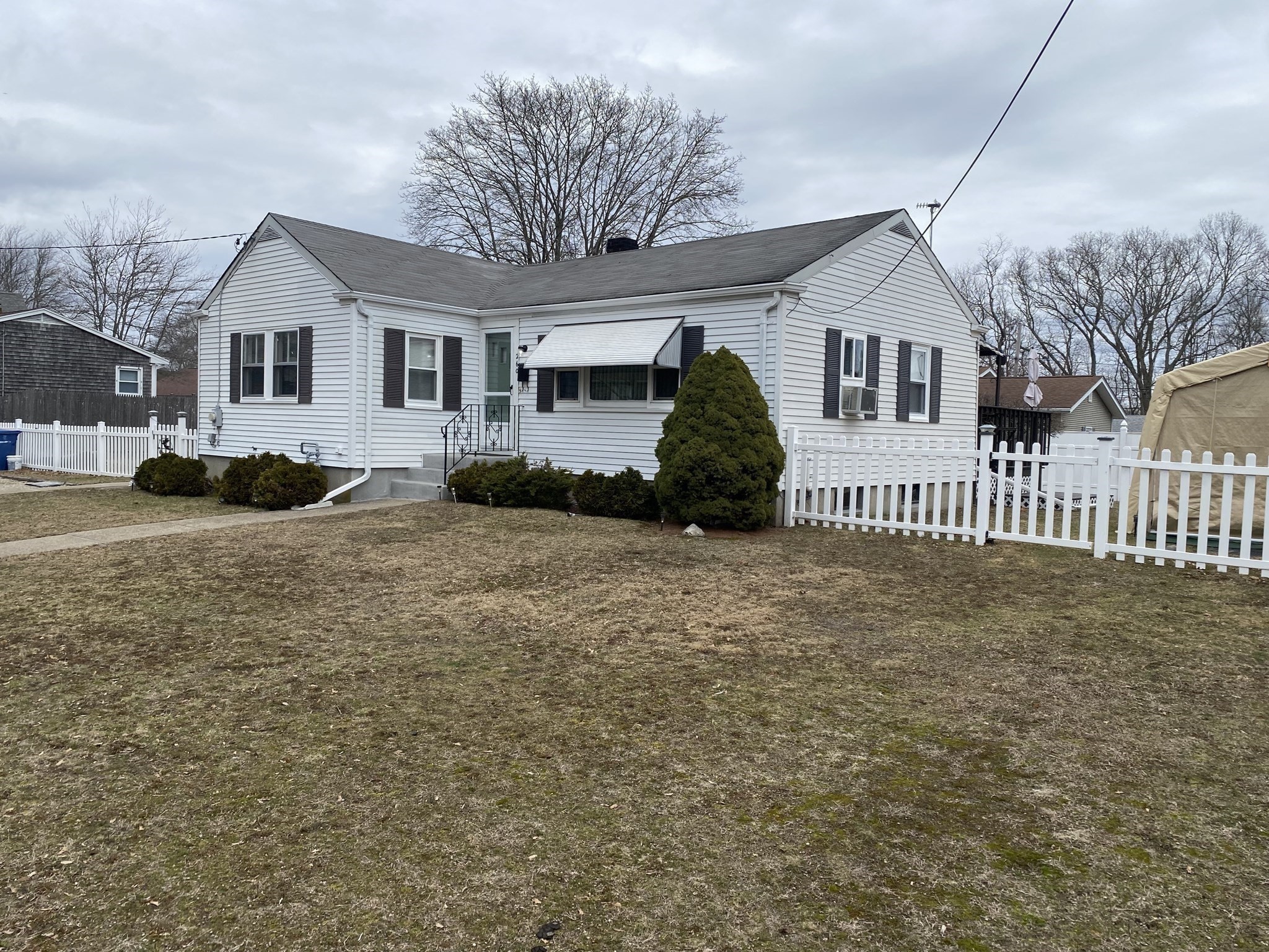 260 Lawrence, New Bedford, MA 02745