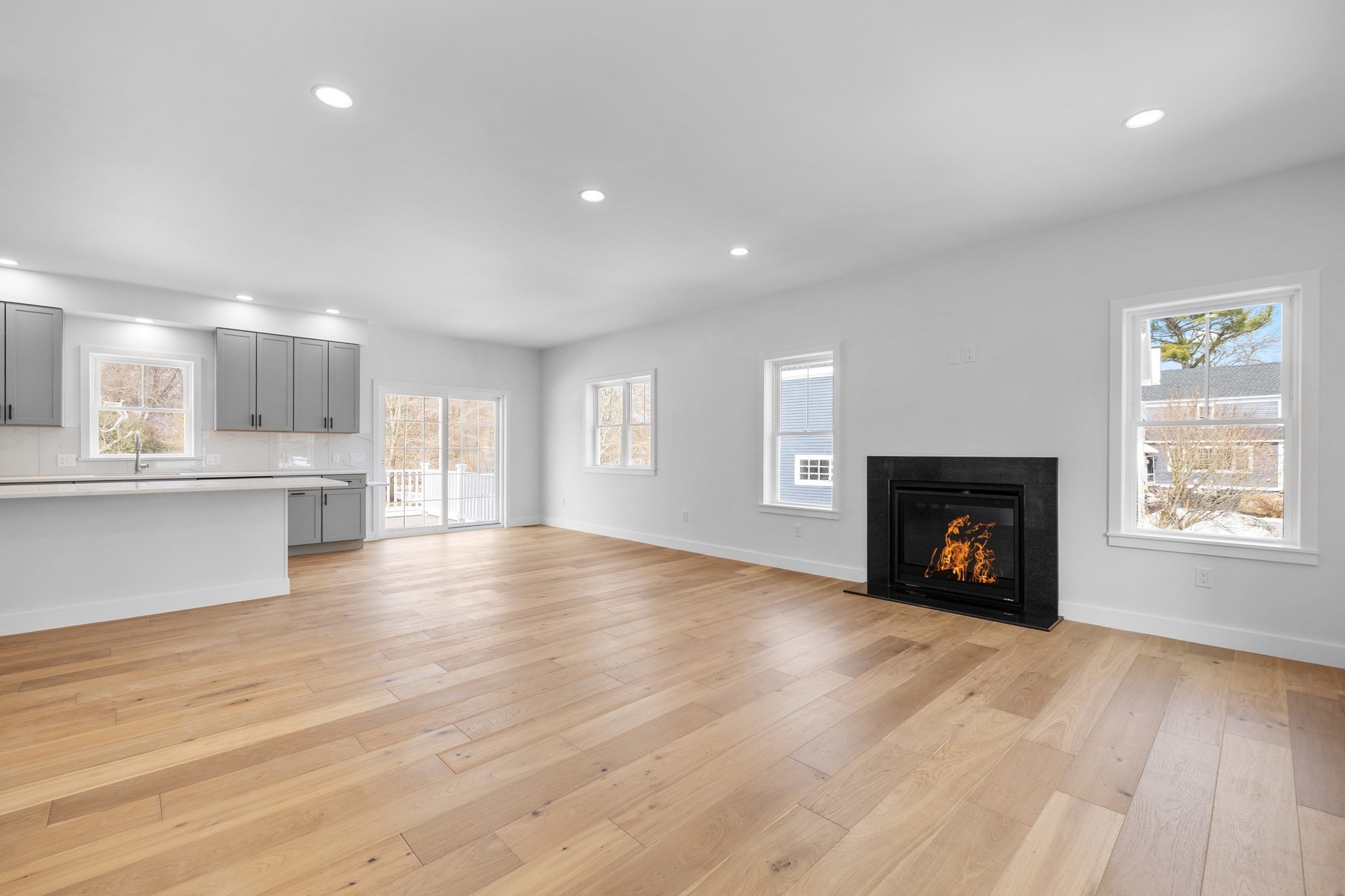 335 Salem St, North Andover, MA 01845