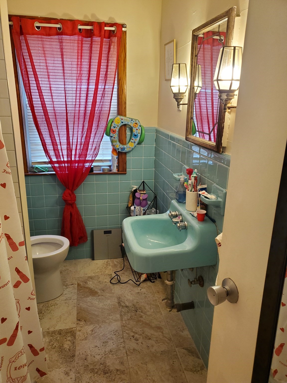 2 Derby St, Somerville, MA 02145 - Image 25