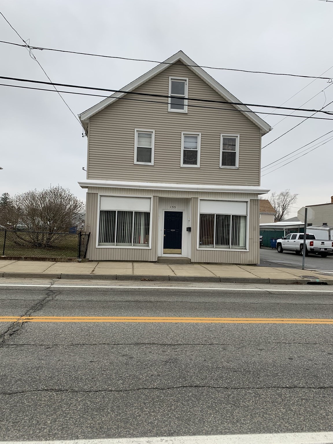 155 Main St, Tiverton, RI 02878