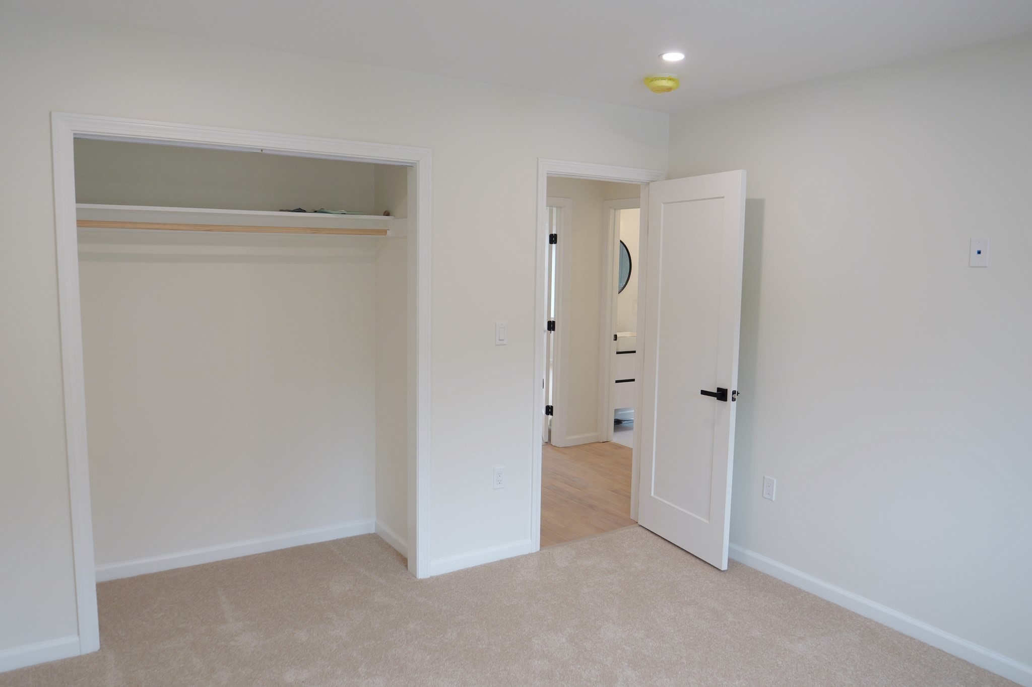 189 Electric Unit A, Lunenburg, MA 01462 - Image 15