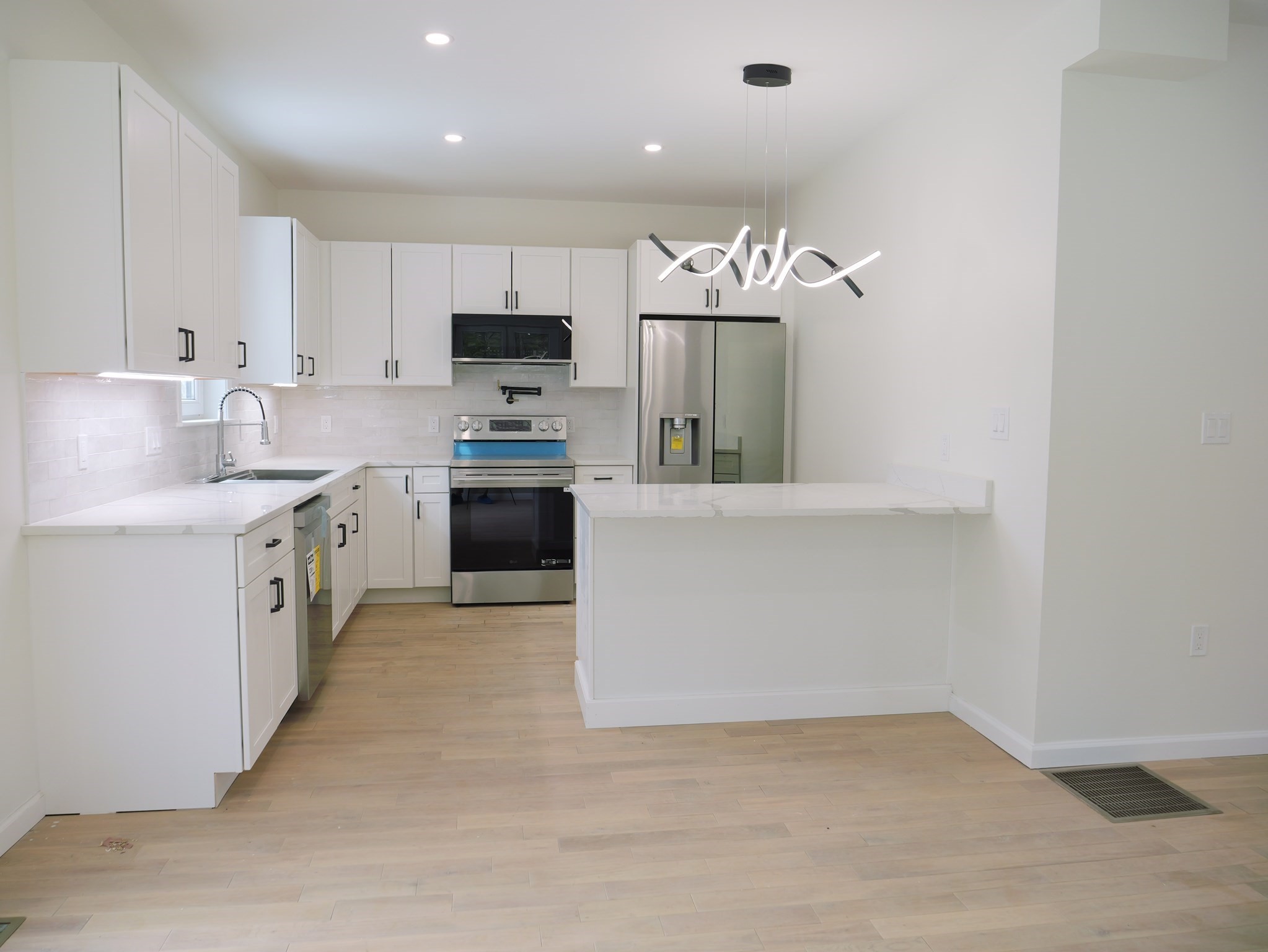 189 Electric Unit A, Lunenburg, MA 01462 - Image 3