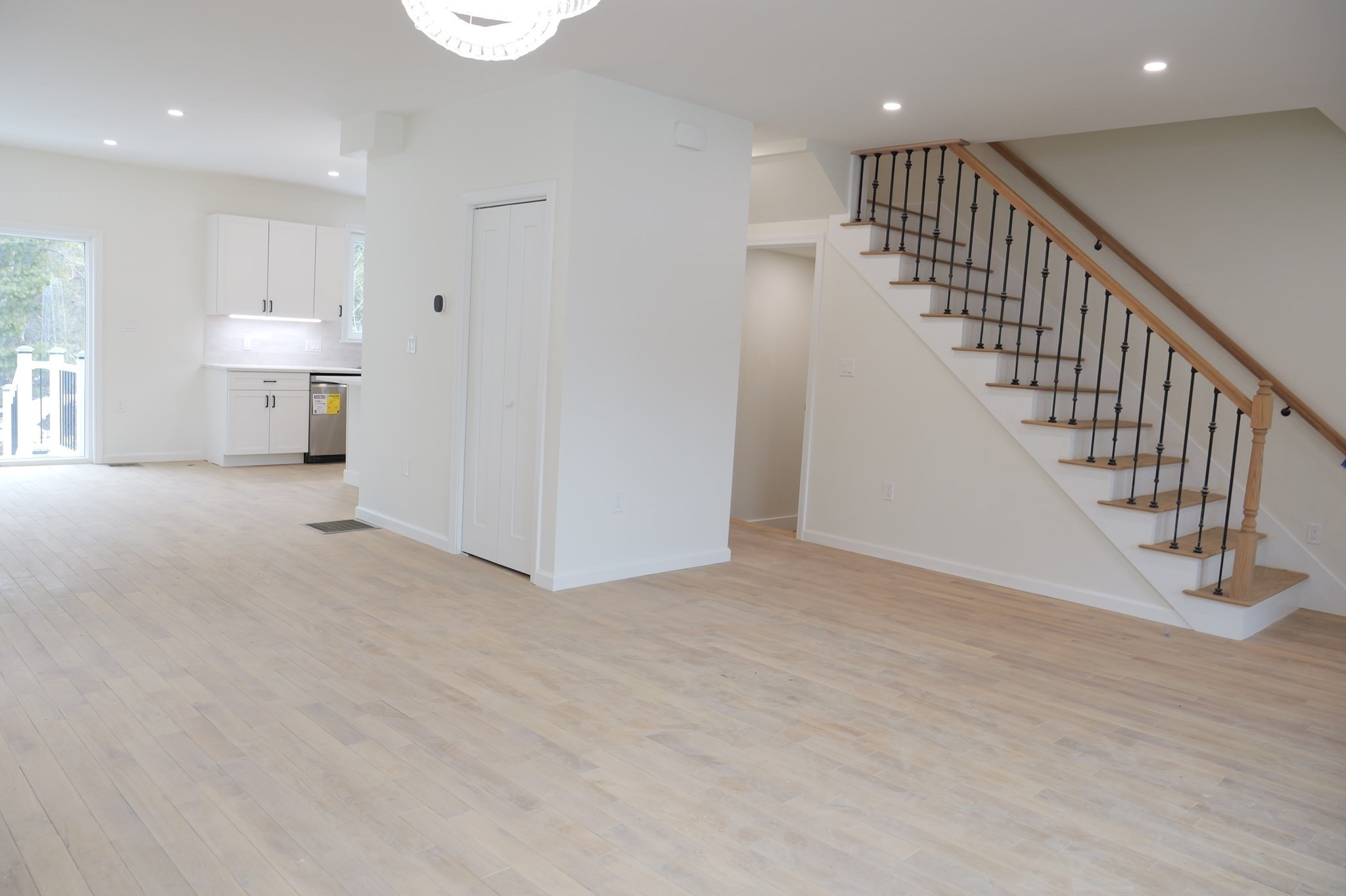 189 Electric Unit A, Lunenburg, MA 01462 - Image 8