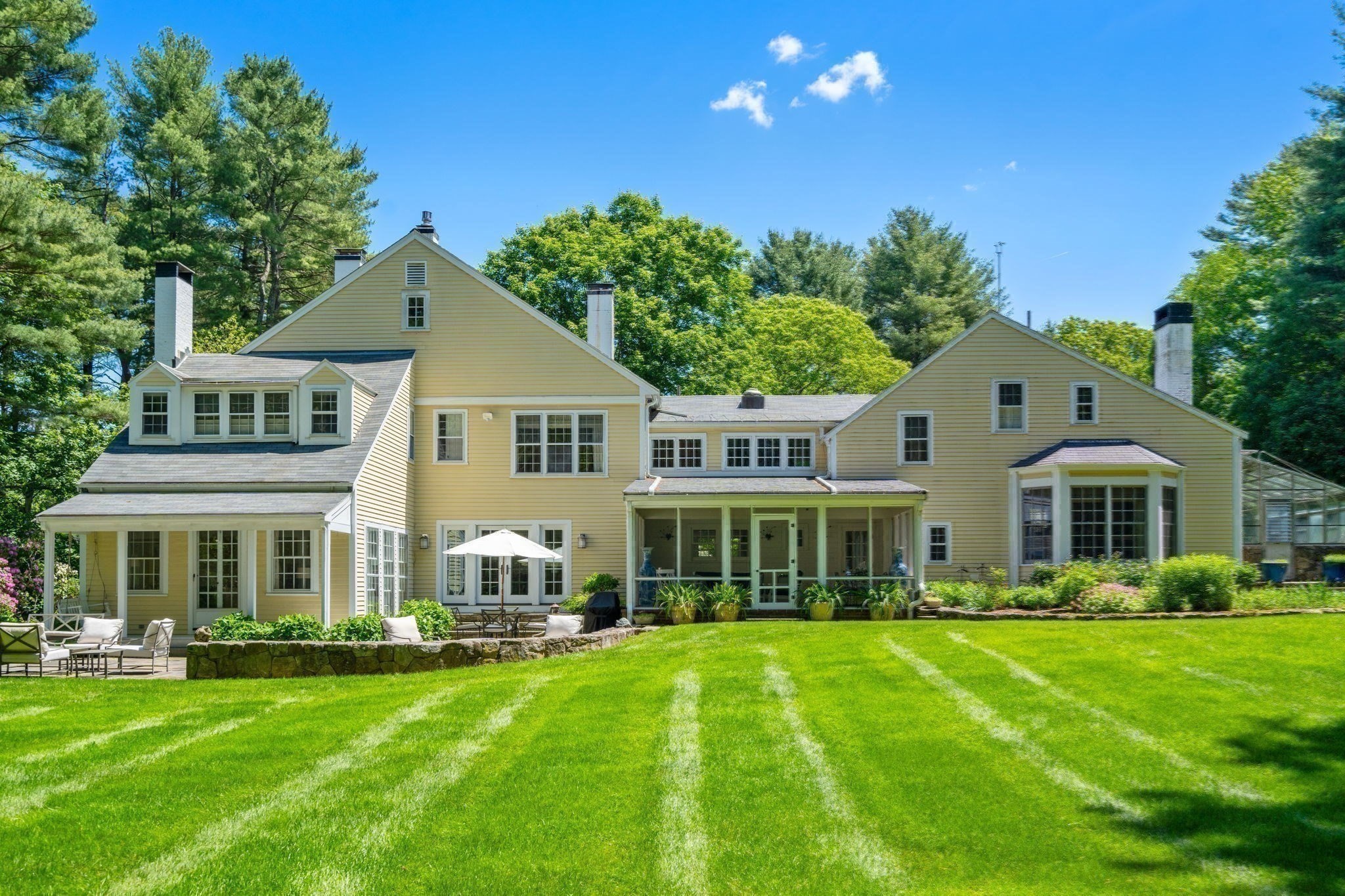 4 Claybrook Rd, Dover, MA 02030