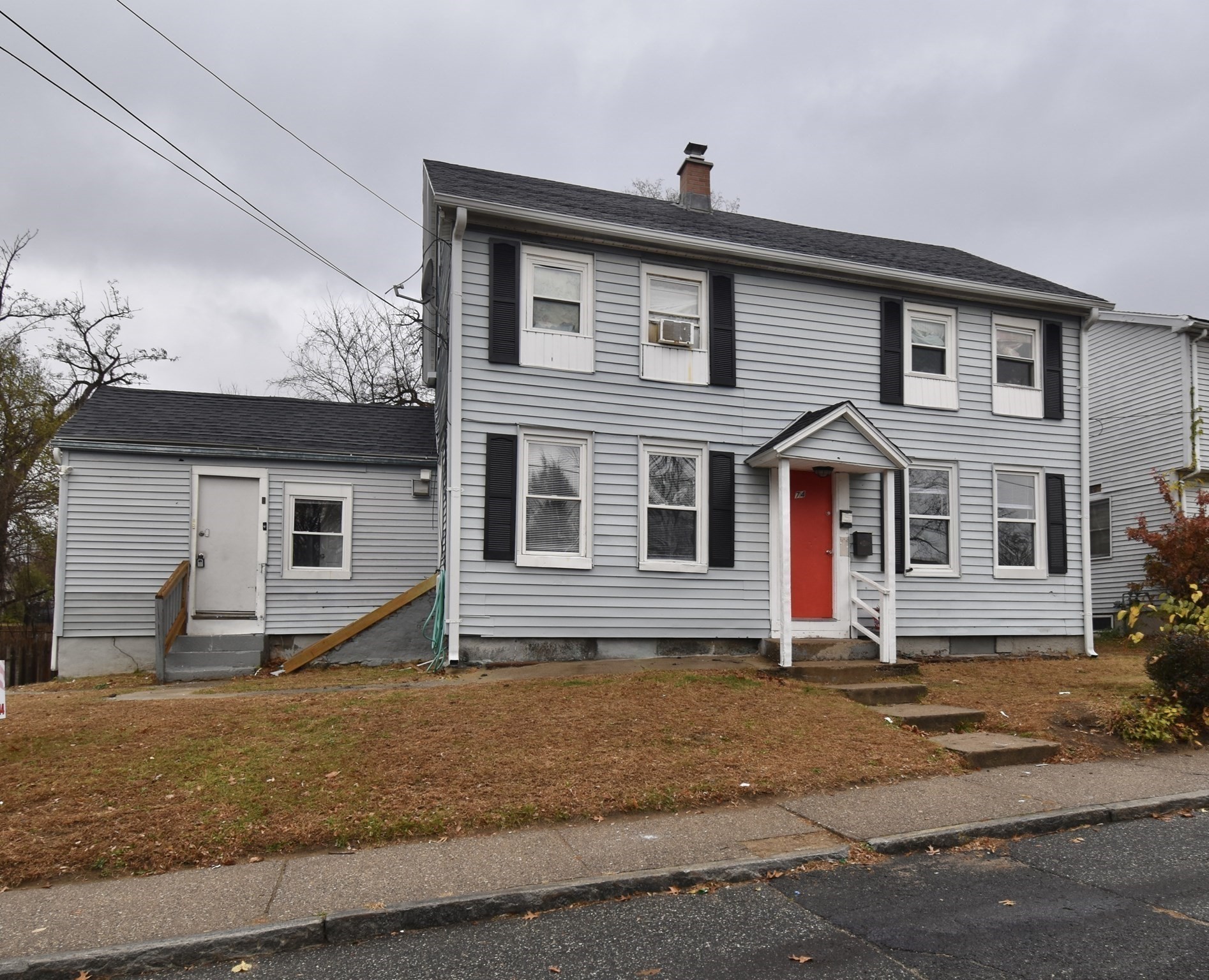 74 Cherry St, Springfield, MA 01105