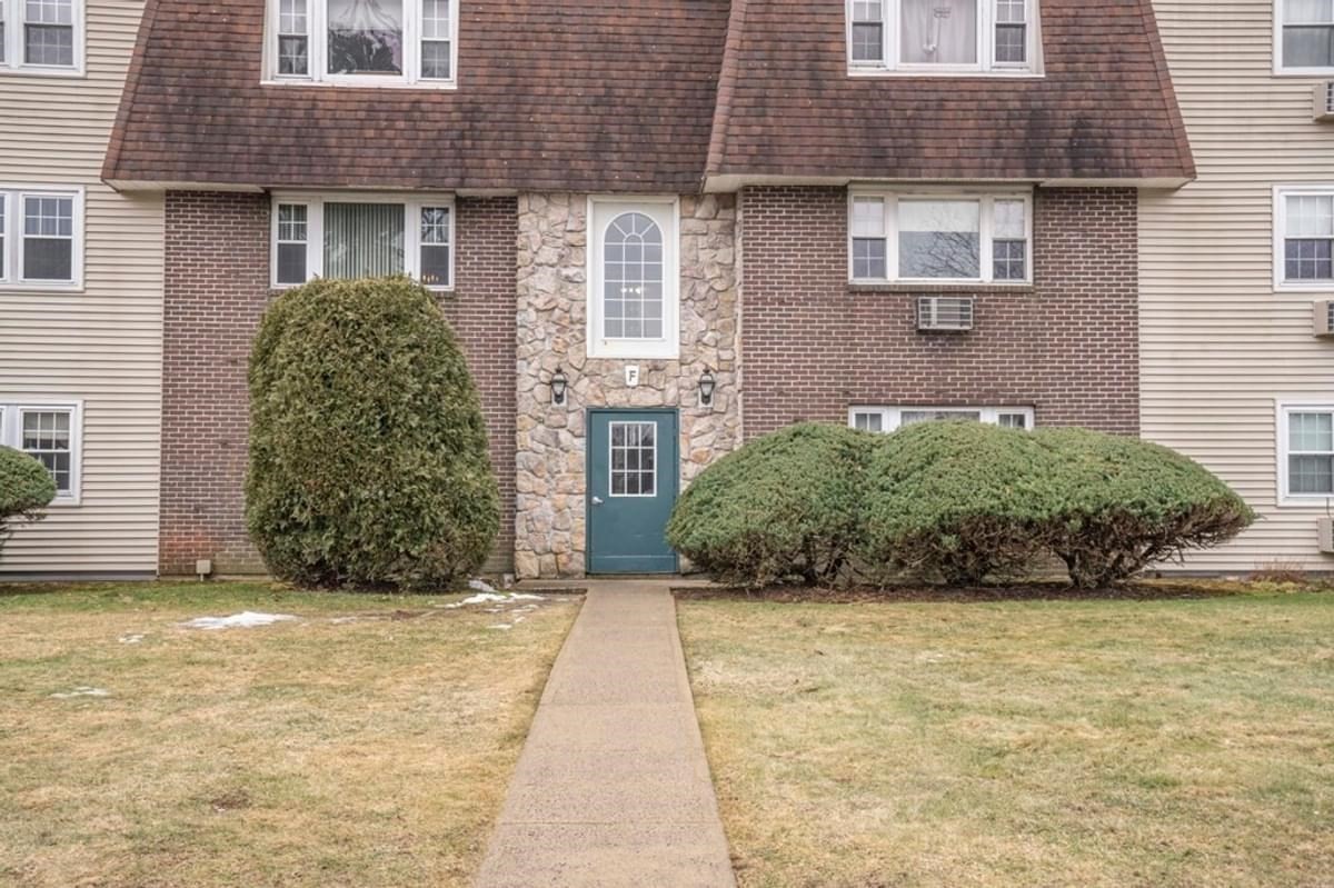 180 Main Street Unit F148, Bridgewater, MA 02324