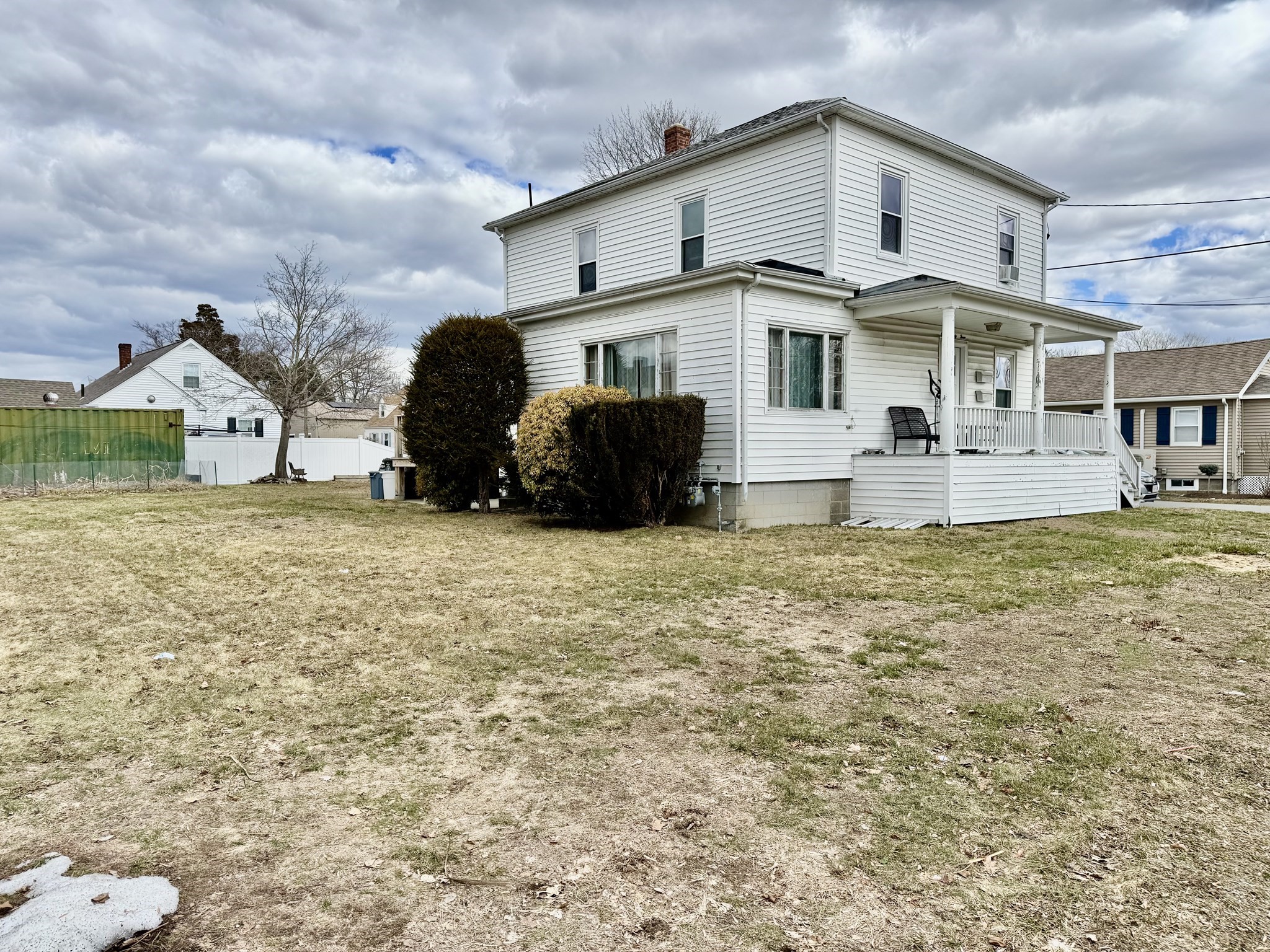 123 Puffer Ave, Swansea, MA 02777
