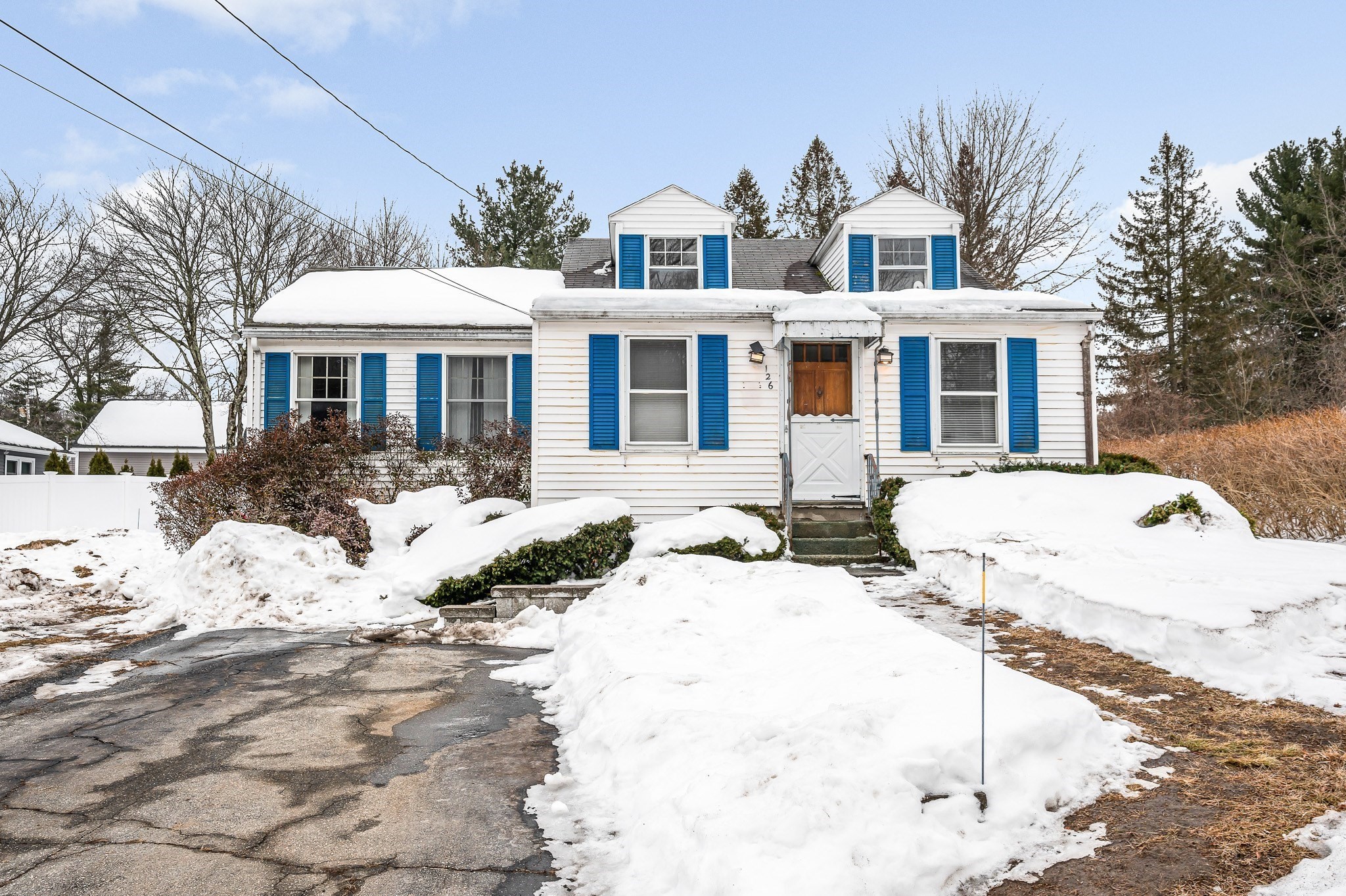 126 Groton Road, Chelmsford, MA 01863
