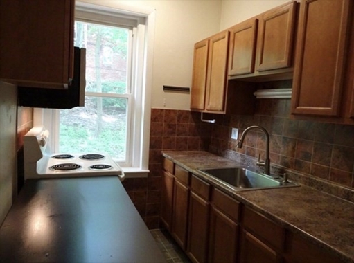 15 University, Apt 22
