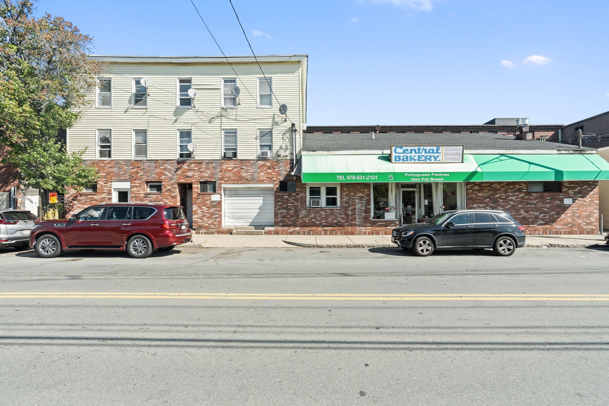46 Walnut St, Peabody, MA 01960