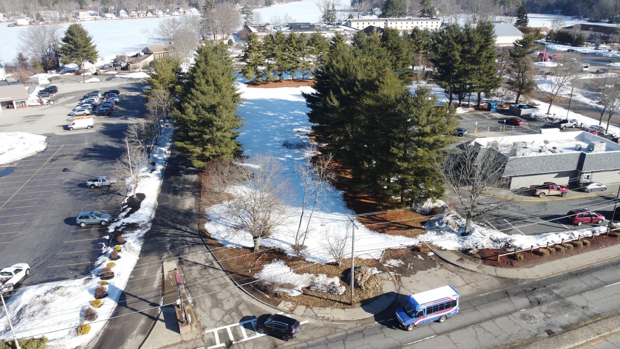 368 Main St, Sturbridge, MA 01566