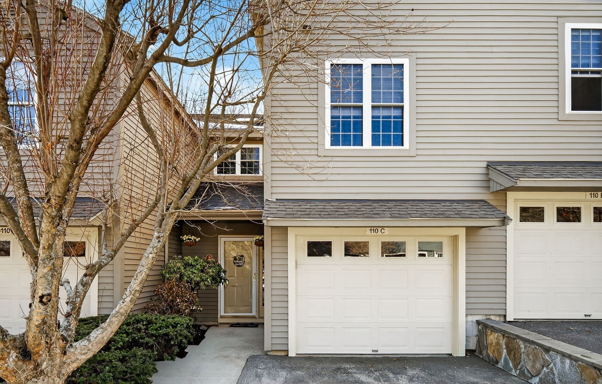 110 Ridgefield Cir Unit C, Clinton, MA 01510