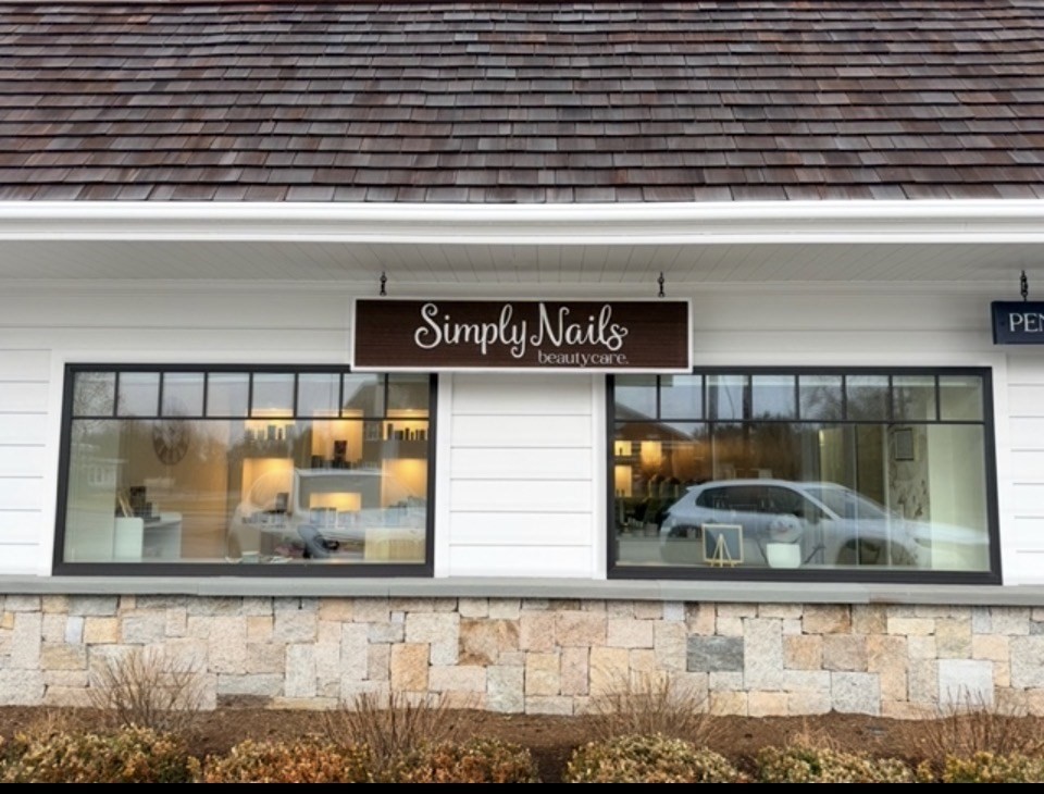 67 County St., Mattapoisett, MA 02739