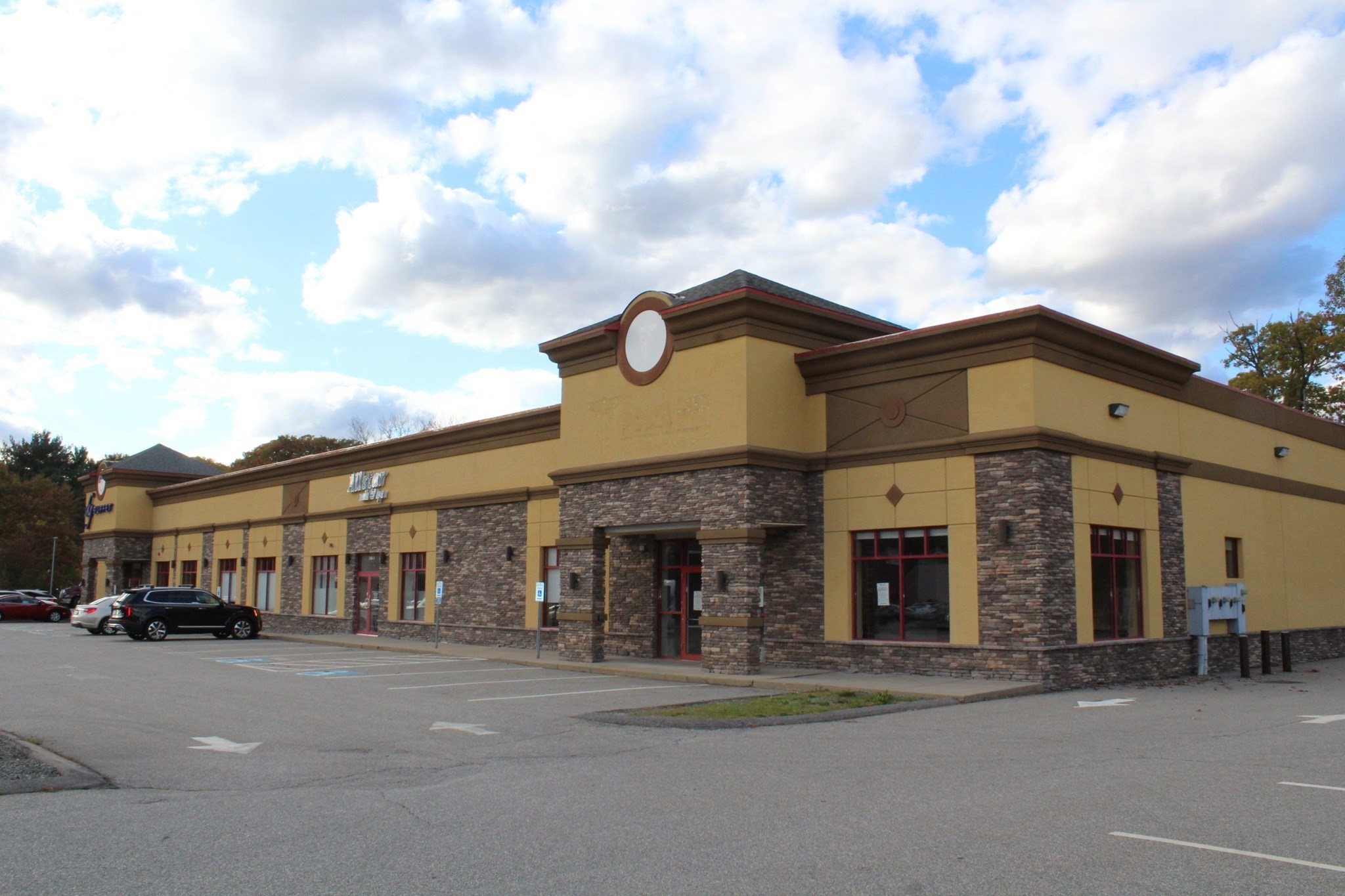 340 E Main St (rt 16) Unit 3, Milford, MA 01757