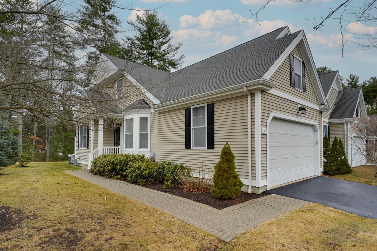 20 Glacier Way Unit 20, Holliston, MA 01746