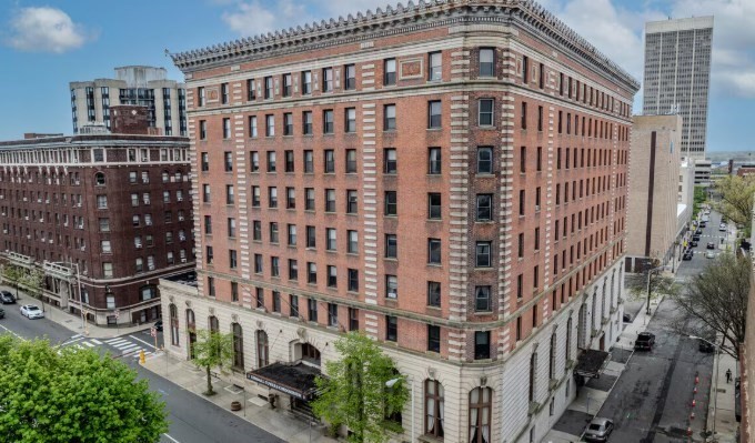 140 Chestnut St Unit 407, Springfield, MA 01103