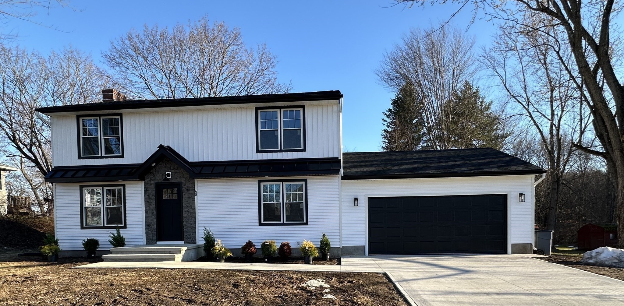 65 Hendom Drive, Agawam, MA 01001