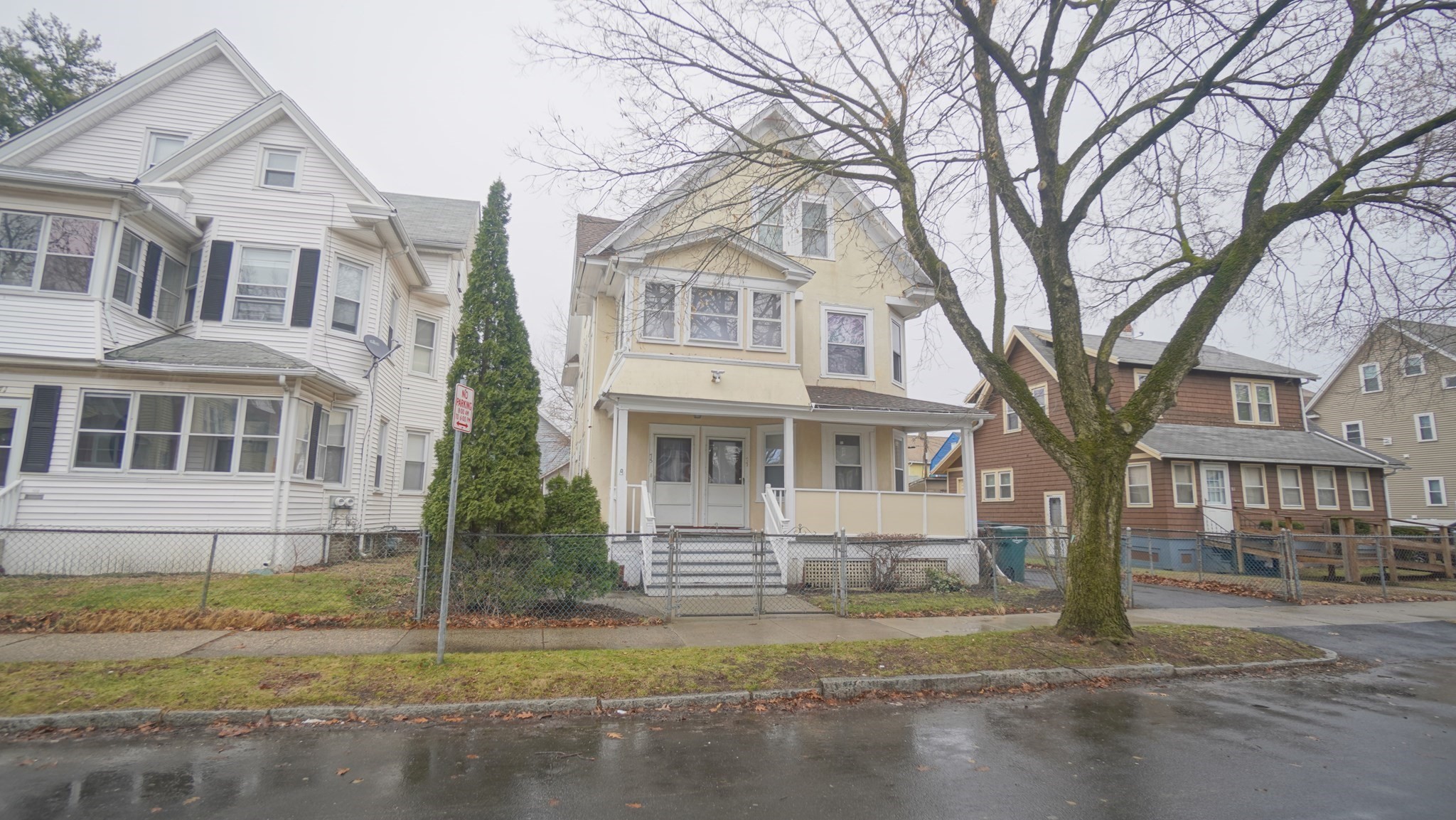 75 Sycamore St, Springfield, MA 01109