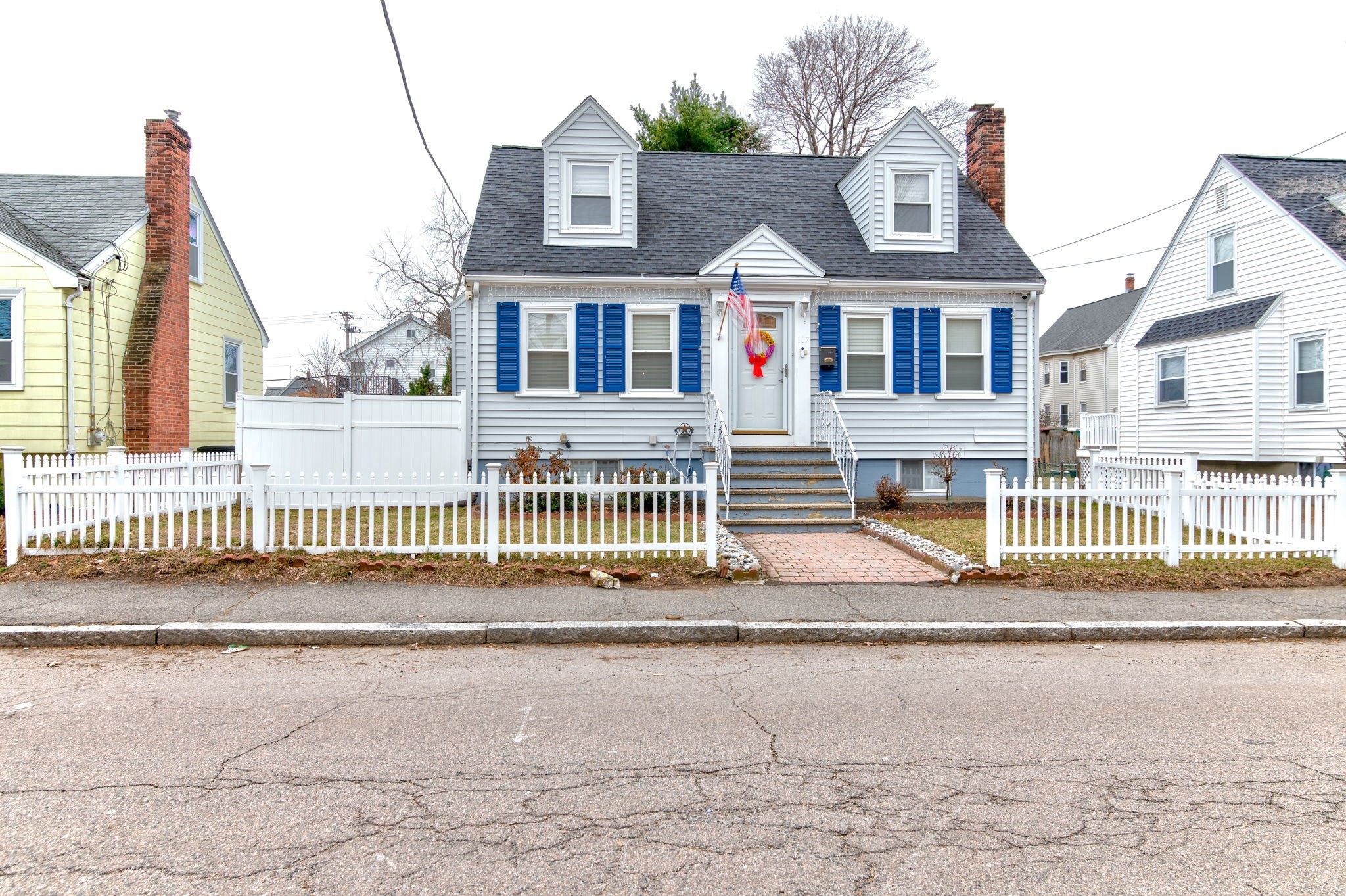 107 Fayette St, Quincy, MA 02171