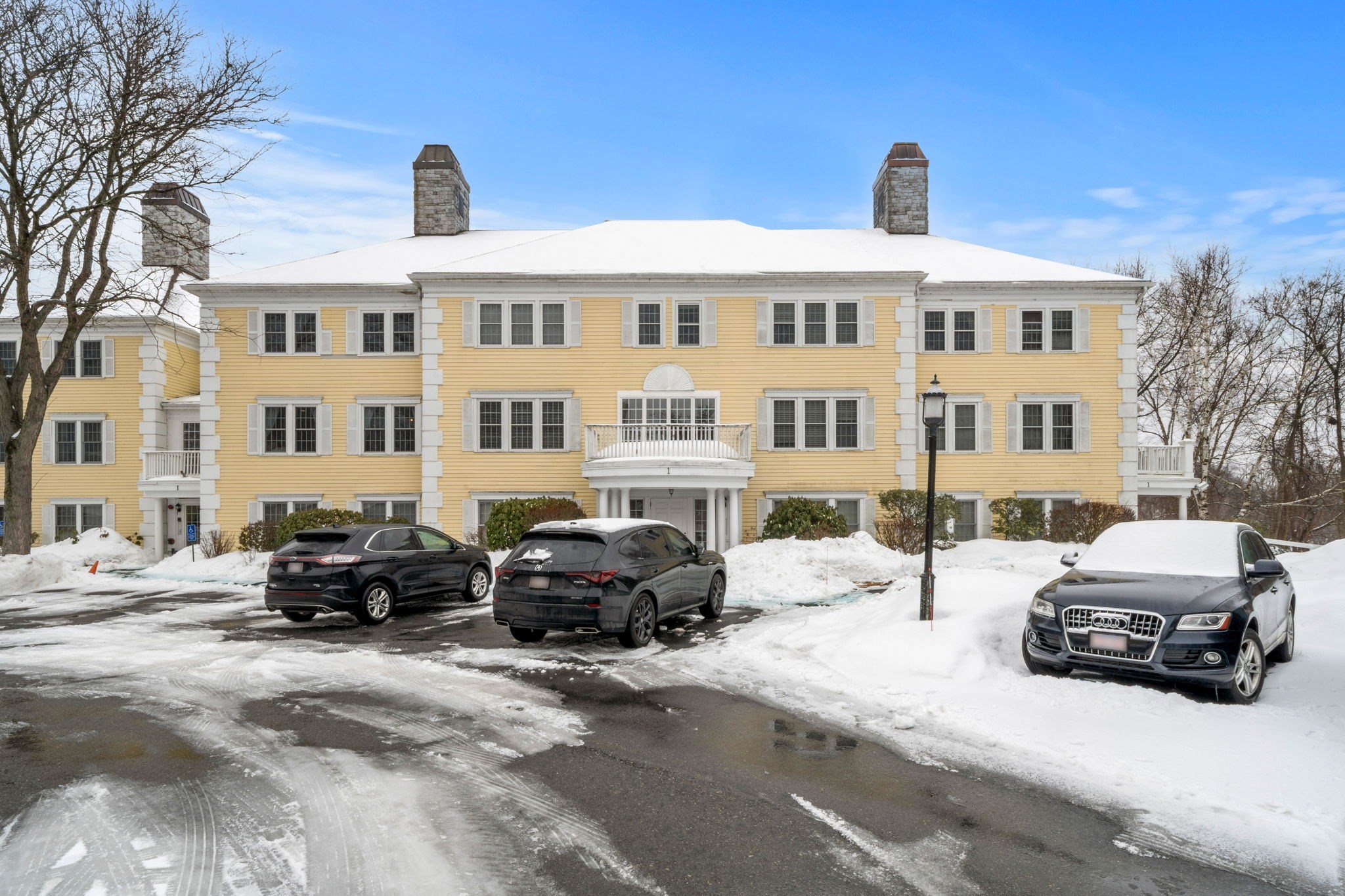1 Riverview Blvd Unit 1:209, Methuen, MA 01844